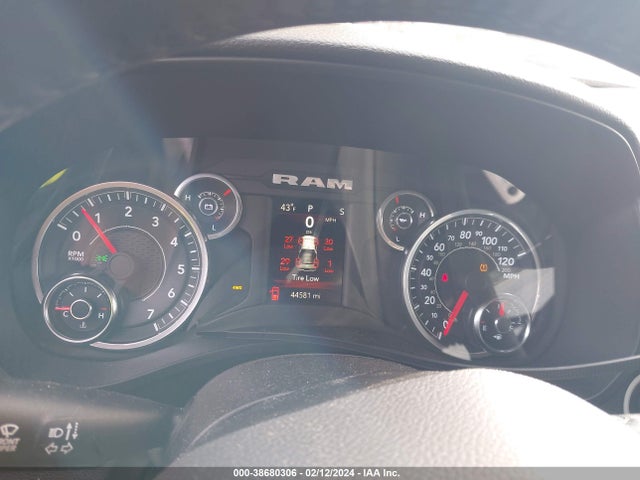 RAM 1500 Big Horn  4x4 5'7 Box 2021 1C6SRFFT3MN758272 Image 15