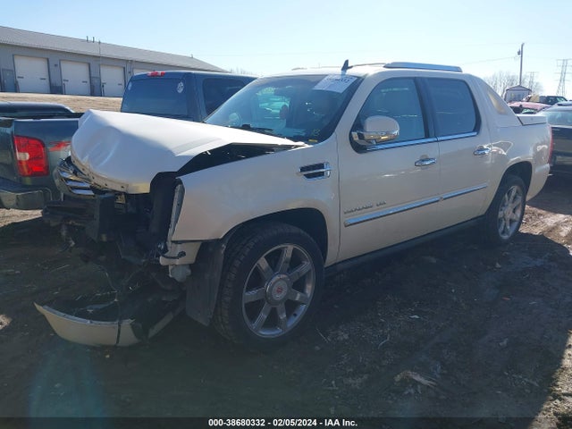 2013 CADILLAC ESCALADE EXT 3GYT4NEF4DG209734 Photo 1
