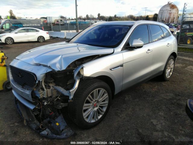 SADCJ2FX4JA299454 Jaguar F-pace 25t Premium
