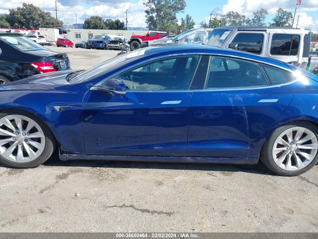 Tesla Model S 60/75 2017 5YJSA1E16HF178814 Image 14