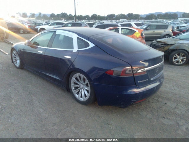Tesla Model S 60/75 2017 5YJSA1E16HF178814 Image 3