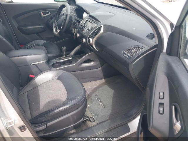 2012 HYUNDAI TUCSON GLS VIN: KM8JU3AC9CU443145