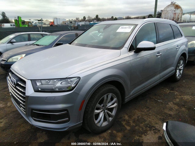 WA1LAAF73JD009123 Audi Q7 3.0t Premium
