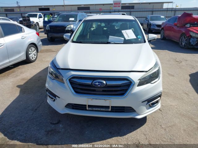 4S3BNAF68K3031509 Subaru Legacy 2.5i Premium