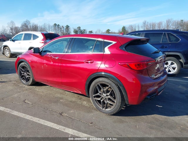 SJKCH5CP4HA035722 Infiniti Qx30 Sport