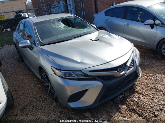 Toyota CAMRY SE 2018 4T1B11HK4JU020596 Image 1