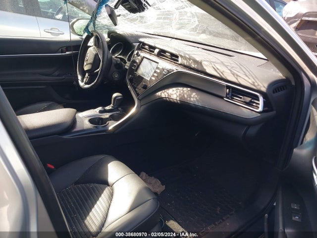 Toyota CAMRY SE 2018 4T1B11HK4JU020596 Image 5