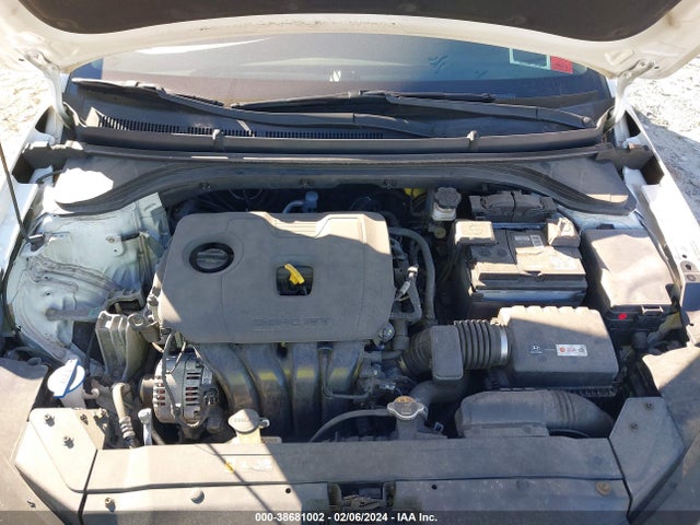 Hyundai ELANTRA SEL 2019 5NPD84LF5KH413698 Image 10