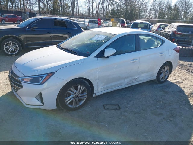 Hyundai ELANTRA SEL 2019 5NPD84LF5KH413698 Image 2
