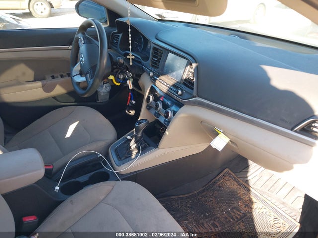 Hyundai ELANTRA SEL 2019 5NPD84LF5KH413698 Image 5