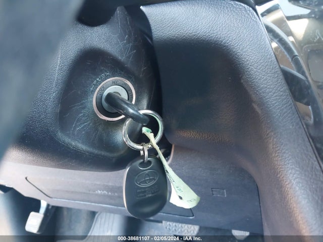 2018 TOYOTA SIENNA SE 8 PASSENGER VIN: 5TDXZ3DC8JS903988