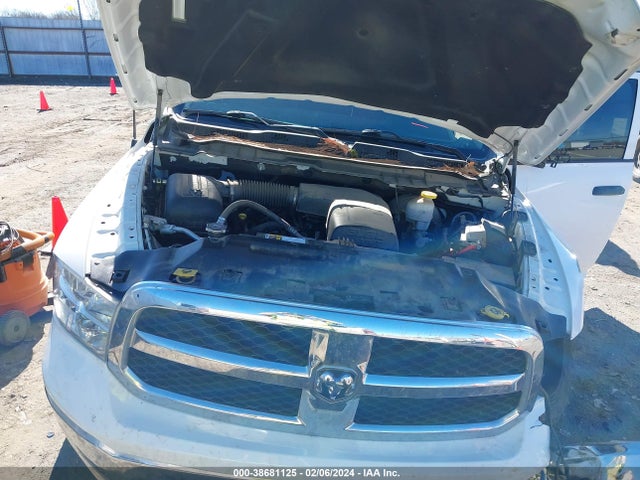 1C6RR6FG0MS551163 RAM 1500 Classic Tradesman Quad Cab 4x2 6'4 Box