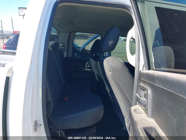 1C6RR6FG0MS551163 RAM 1500 Classic Tradesman Quad Cab 4x2 6'4 Box