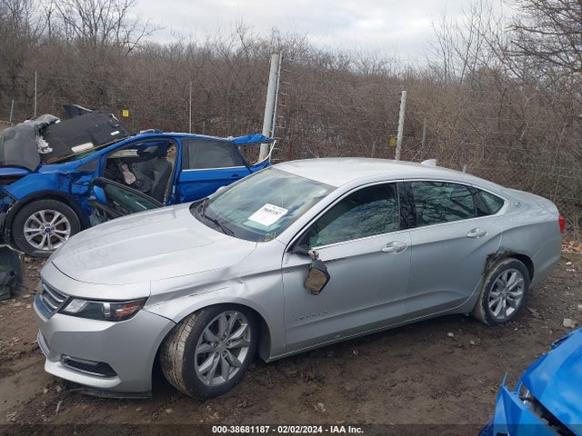 Chevrolet IMPALA 1LT 2018 2G1105SA2J9165992 Image 13
