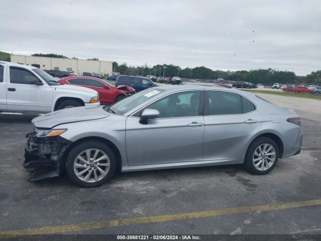 4T1C11AK9MU544085 Toyota CAMRY LE
