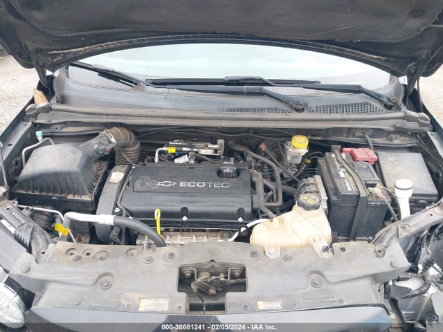 Chevrolet Sonic Lt Auto 2015 1G1JC5SH3F4147810 Image 10