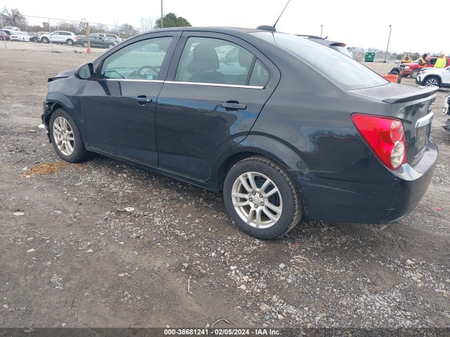 Chevrolet Sonic Lt Auto 2015 1G1JC5SH3F4147810 Image 3
