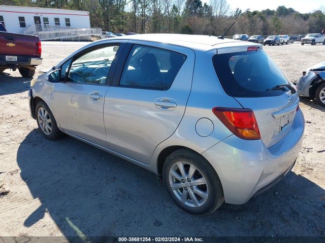 Toyota YARIS LE 2015 VNKKTUD35FA025501 Image 3