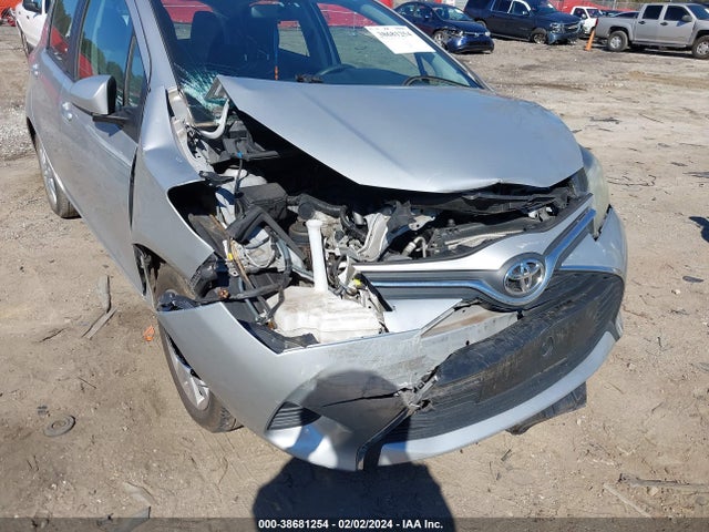 Toyota YARIS LE 2015 VNKKTUD35FA025501 Image 6
