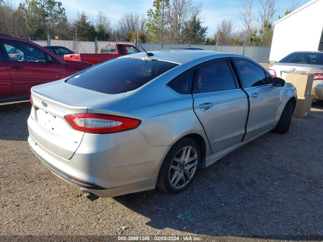 2013 FORD FUSION SE VIN: 3FA6P0H72DR299381