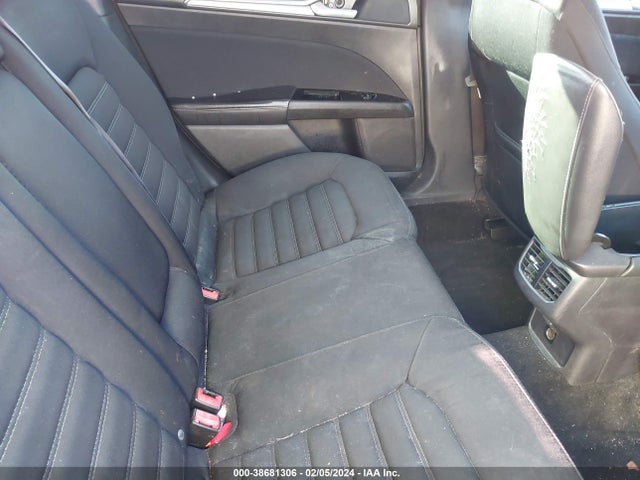 2013 FORD FUSION SE VIN: 3FA6P0H72DR299381