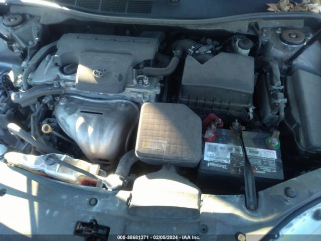 4T1BF1FK4HU364461 Toyota CAMRY SE