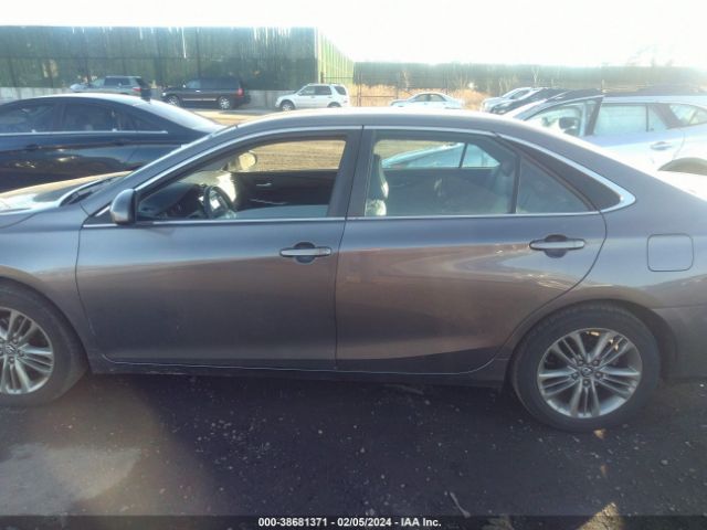 4T1BF1FK4HU364461 Toyota CAMRY SE