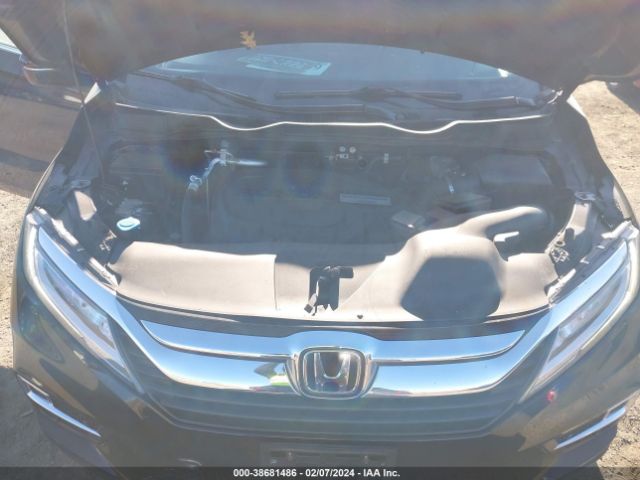 5FNRL6H86JB032112 Honda Odyssey Touring