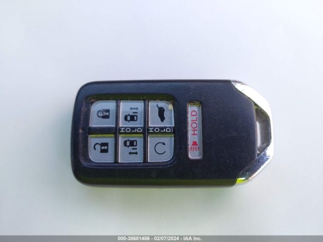 5FNRL6H86JB032112 Honda Odyssey Touring