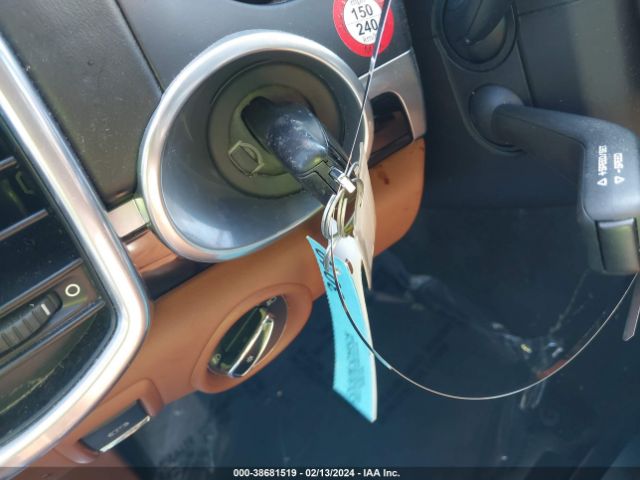 2018 PORSCHE CAYENNE E-HYBRID WP1AE2A24JLA72433 Photo 10