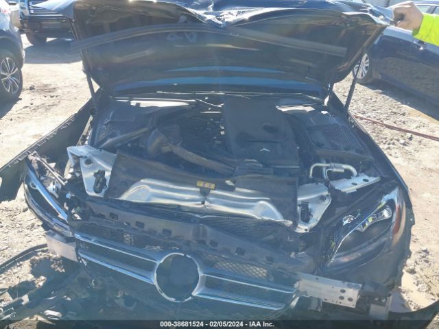 55SWF4JB7HU213197 Mercedes-Benz C 300 Luxury/sport
