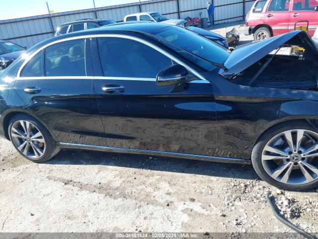 55SWF4JB7HU213197 Mercedes-Benz C 300 Luxury/sport
