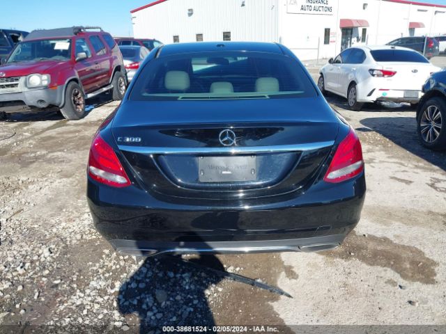 55SWF4JB7HU213197 Mercedes-Benz C 300 Luxury/sport