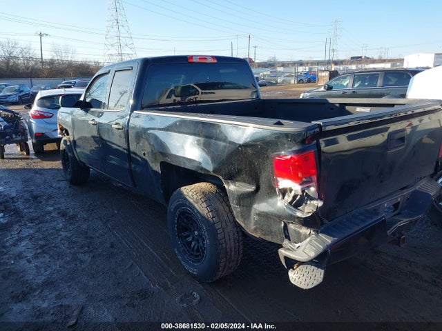 Chevrolet Silverado 1500 Silverado Custom 2017 1GCVKPECXHZ331591 Image 3
