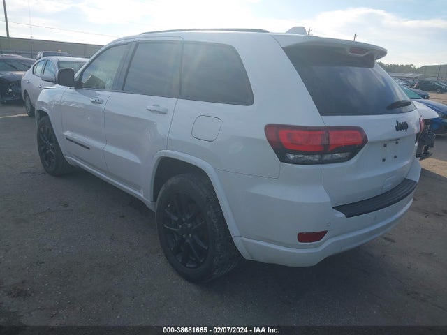 1C4RJEAGXNC127308 Jeep Grand Cherokee Wk Laredo X 4x2