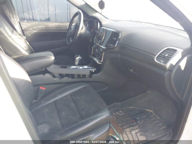 1C4RJEAGXNC127308 Jeep Grand Cherokee Wk Laredo X 4x2