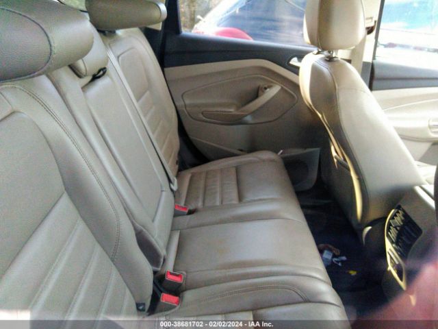 1FMCU9G93HUA25923 Ford ESCAPE SE