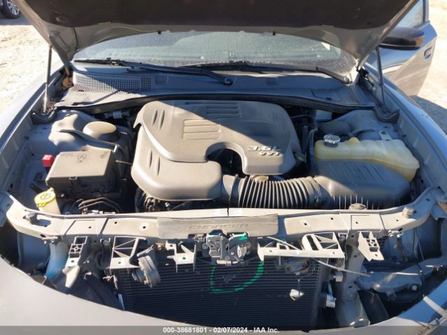 2C3CDXBG0JH336656 Dodge Charger Sxt Rwd