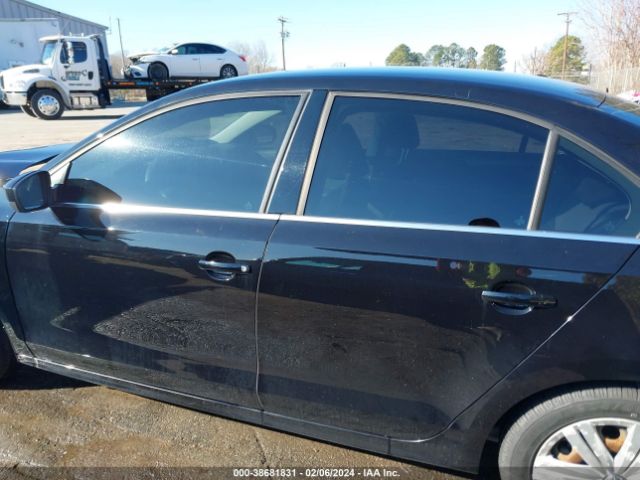 3VW2B7AJ2HM376255 Volkswagen Jetta 1.4t S