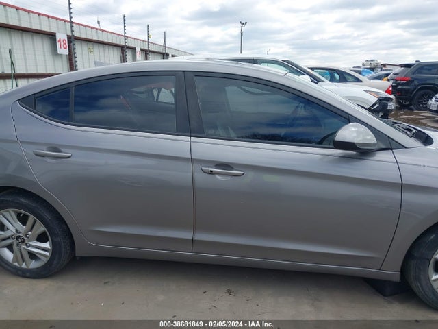 Hyundai Elantra Value Edition 2020 KMHD84LF0LU108340 Image 13