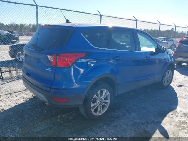 1FMCU0GD9KUA22645 Ford ESCAPE SE