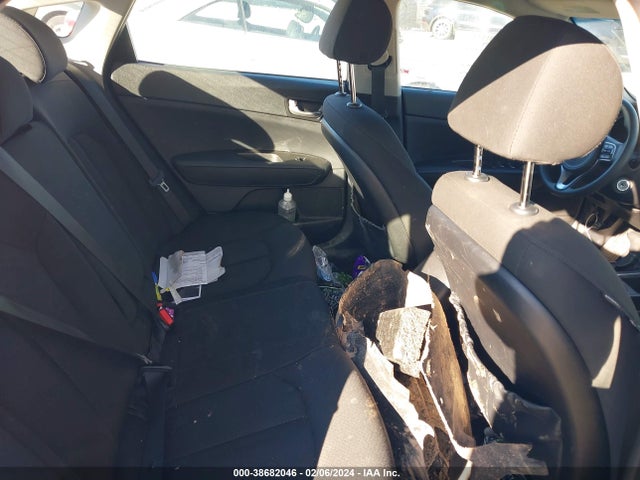 KIA Optima Lx 2017 5XXGT4L3XHG169164 Image 8