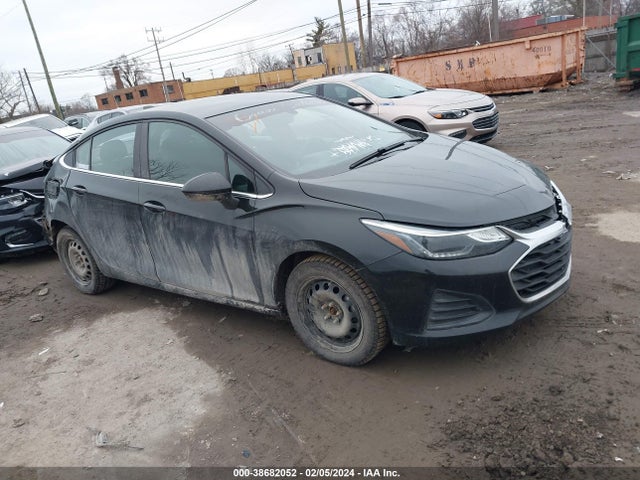 2019 1G1BE5SMXK7144567 main image