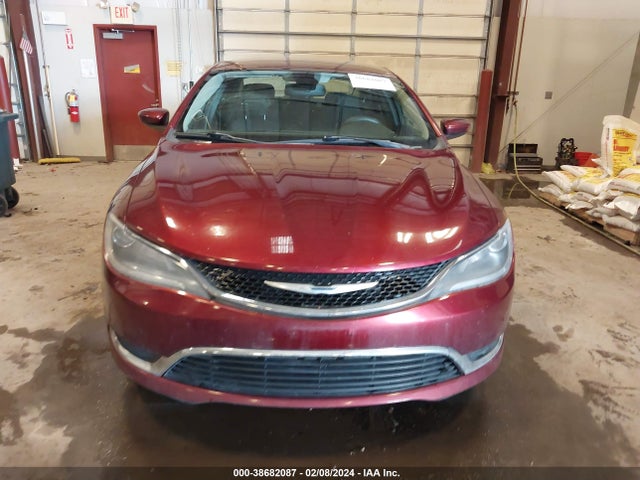 1C3CCCAB2FN702052 Chrysler 200 Limited