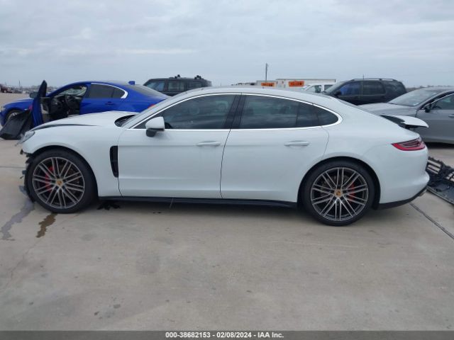 WP0AB2A72JL133199 Porsche Panamera 4s