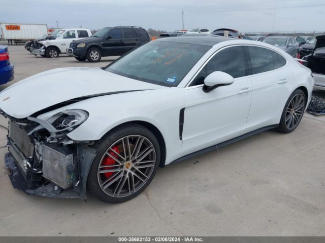 WP0AB2A72JL133199 Porsche Panamera 4s