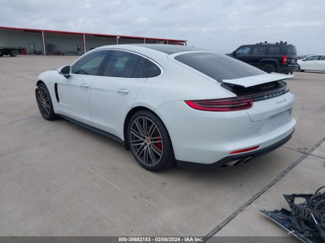 WP0AB2A72JL133199 Porsche Panamera 4s