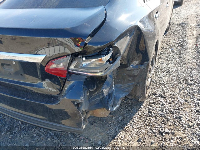 Nissan Altima 2.5 S 2018 1N4AL3AP4JC242997 Image 6