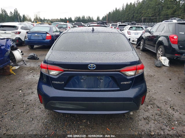Toyota Corolla Hybrid Le 2022 JTDEAMDE3NJ036718 Image 16