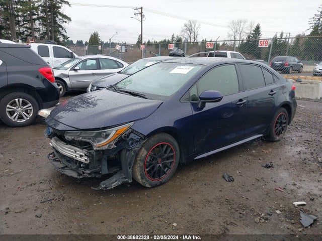Toyota Corolla Hybrid Le 2022 JTDEAMDE3NJ036718 Image 2